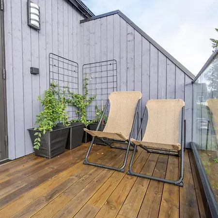 Town House With Good View On Of Island *